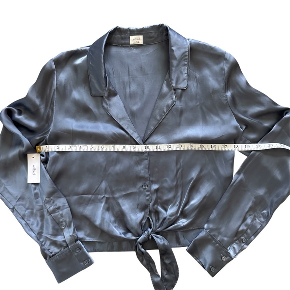 Wilfred by Aritzia Tie-Front Satin Blouse – Granite Blue – Size Small – NWT - Picture 10 of 13
